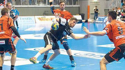 Qualität und Erfahrung kommt mit Philipp Reuter nach Potsdam. Der Ex-Bundesliga-Handballer spielt ab der kommenden Saison beim VfL.