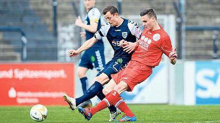 Sinnbild für ausgeglichene Partie: Heiko Schwarz und Jack Schubert.