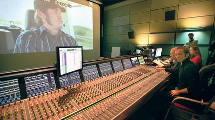 Hochschule mit Tradition. Seit 60 Jahren wird an der HFF gelernt und gelehrt – wie hier im Synchronisationsstudio der Hochschule.