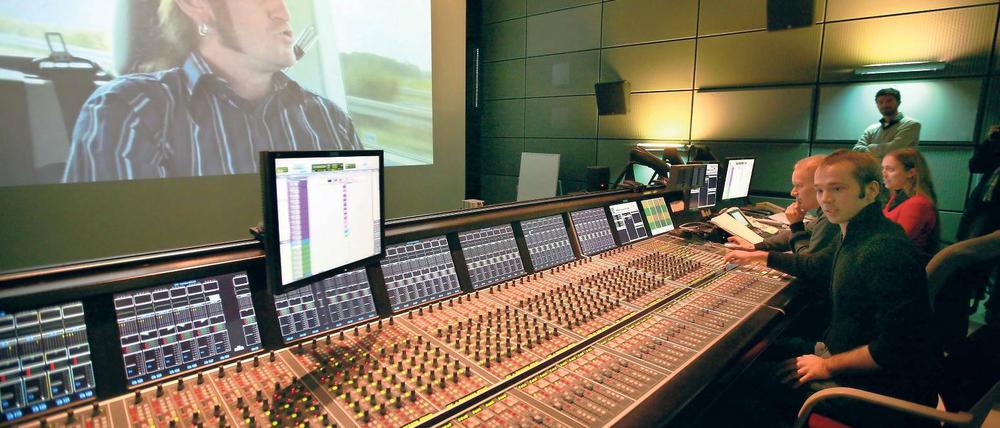 Hochschule mit Tradition. Seit 60 Jahren wird an der HFF gelernt und gelehrt – wie hier im Synchronisationsstudio der Hochschule.