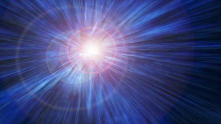 Mit Hilfe von Gravitationswellen wollen die Gravitationsphysiker bis zum Urknall zurückblicken.