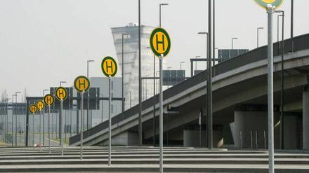 Haltestelle Flughafen?