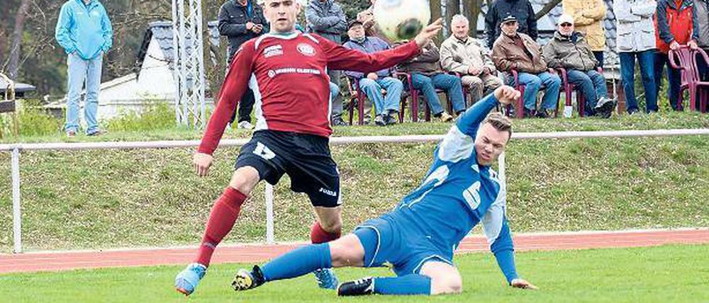 Schoss die frühe Führung zum 1:0, musste sich aber wie seine gesamte Mannschaft bis zum Schluss gegen den Widerstand der Wittstocker wehren: RSV-Offensivspieler Andreas Plaue.
