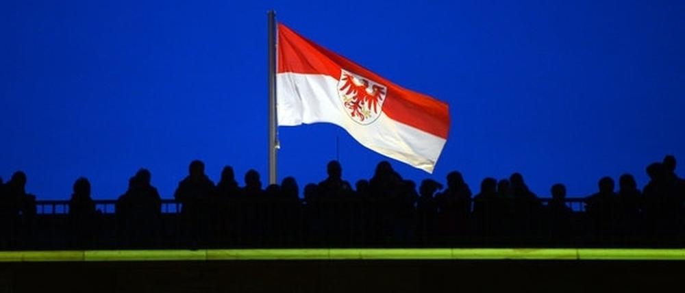 Bleibt Brandenburg doch rot? Zumindest im Adler-Streit zeichnet sich jetzt ein Sieg für die TRaditionalisten ab.
