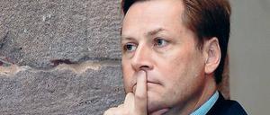 Skeptisch. Der Potsdamer Uni-Präsident Oliver Günther hält den Hochschulvertrag für unzureichend.