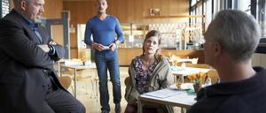 Im Verhör: Elzemarieke de Vos als Marijke Steen mit den Ermittlern Schenk, Reisser und Ballauf (v.l.)