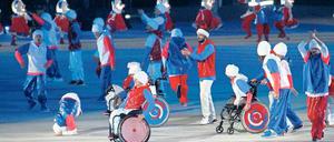 Rollen für ein behindertenfreundliches Russland. Die Mannschaft des Gastgebers gewann nicht nur souverän die Nationenwertung, sondern darf sich auch über ein neues Bewusstsein im Umgang mit eingeschränkten Menschen freuen. Sotschi soll Vorbildstätte für das gesamte Land werden – sagt zumindest Staatspräsident Wladimir Putin.