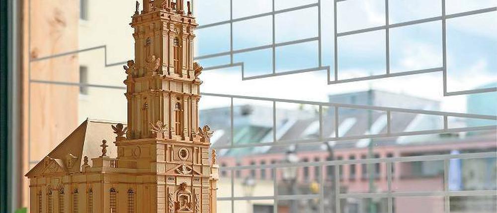 Streitpunkt Garnisonkirche. Bis das Gotteshaus steht, wird es auch ohne Bürgerbefragung noch viele Jahre dauern.