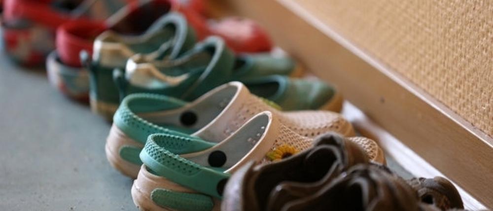 So viele Kinder - auf so wenige Betreuer. In Brandenburg stimmt der Betreuungsschlüssel nicht.
