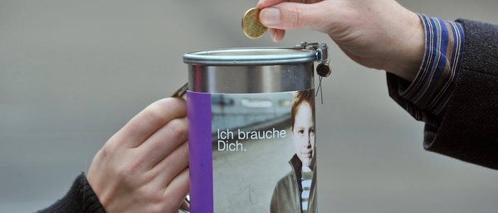 Sammelt selbst oft für Bedürftige - und ist jetzt selbst in der Krise: Die Potsdamer Diakonie.
