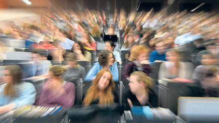 Stippvisite. Viele Studierende, die aus anderen Bundesländern stammen, wollen nach dem Abschluss wieder weg.
