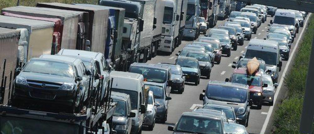 Auf der A2 kam es aufgrund der Vollsperrung zu Staus.