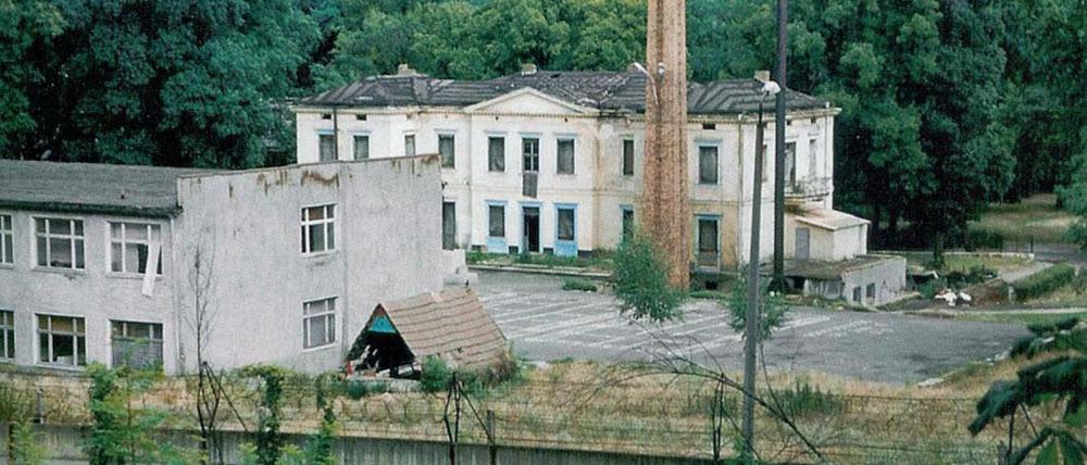 Verbotener Boden, mitten in der Stadt: Dass sich auf dem Gelände der "Verbotenen Stadt" auch ein KGB-Gefängnis befand, wussten zu DDR-Zeiten wohl die wenigsten Potsdamer.