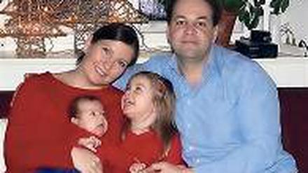 „Wir sind überwältigt.“ Familie Joedecke mit dem kleinen Matteo.