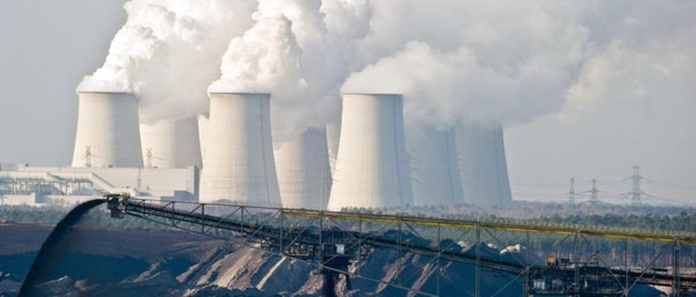Der größte Klimakiller in Brandenburg: Die Braunkohle-Kraftwerke des schwedischen Energiekonzerns Vattenfall.