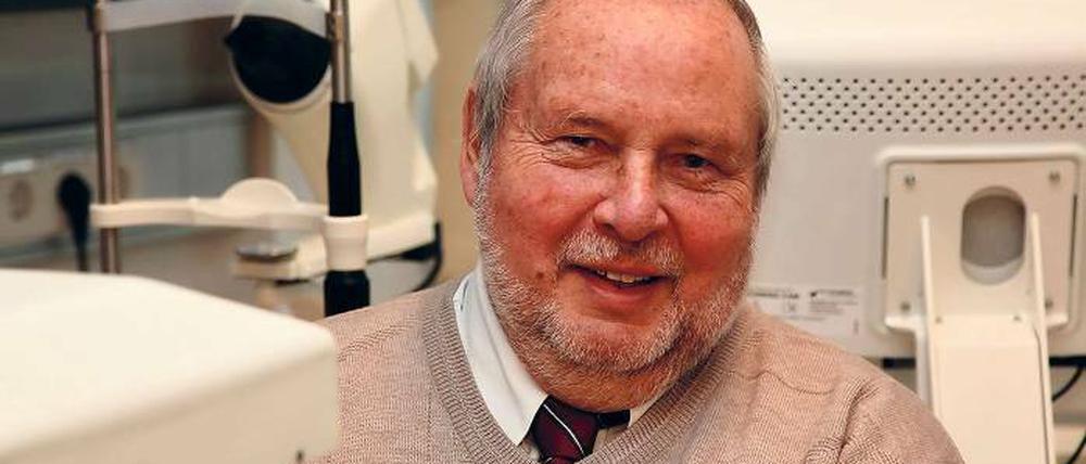 Theorie und Praixs. Nebenbei forschte der Arzt auch auf seinem Gebiet.
