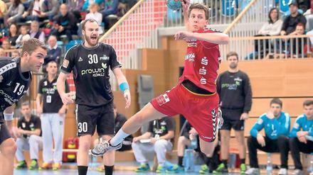 Torgarant: Linksaußen-Spieler Julius Dierberg war auch gegen Henstedt-Ulzburg wieder der treffsicherste Werfer bei den Potsdamern. Sechs Mal trug er sich am Samstagabend bei der 20:25-Niederlage in die Torschützenliste ein.