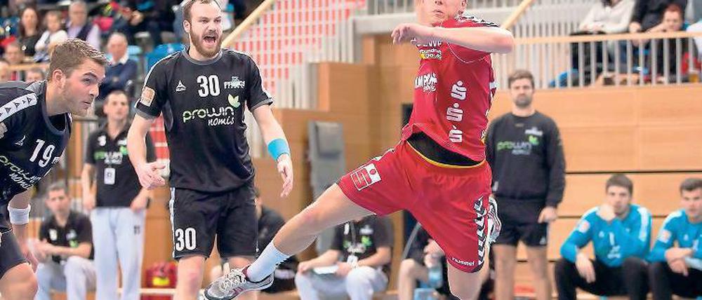 Torgarant: Linksaußen-Spieler Julius Dierberg war auch gegen Henstedt-Ulzburg wieder der treffsicherste Werfer bei den Potsdamern. Sechs Mal trug er sich am Samstagabend bei der 20:25-Niederlage in die Torschützenliste ein.