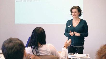 Bewerben für den Traumjob. Heike Hankel erklärt, wie man das macht.