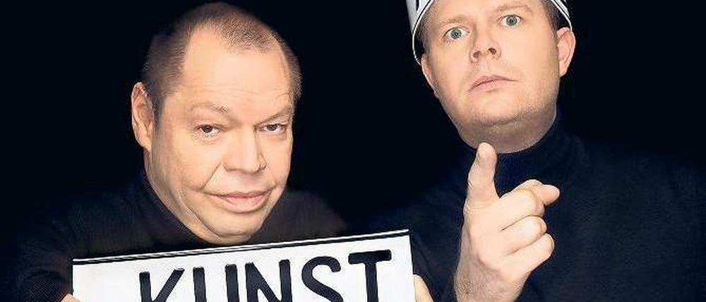 Hochkultur trifft Kleinkunst – und dann wird es erst richtig lustig. Der Bassbariton Thomas Quasthoff (l.) und der Kabarettist Michael Frowin nehmen in ihrem Programm die dünkelhafte Szene der Kunstkenner aufs Korn.