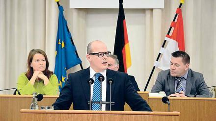 Tatverdacht bestätigt. Der CDU-Landtagsabgeordnete Danny Eichelbaum hat eine Geldauflage von 20 000 Euro gezahlt. Im Gegenzug stellte die Staatsanwaltschaft Potsdam die Betrugsermittlungen gegen ihn ein.