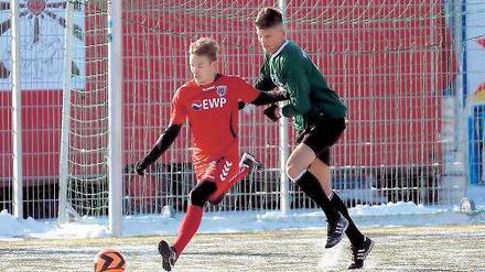 Bald wieder Nulldreier? Dennis Lemke (l.) am Samstag gegen Heinersdorf.