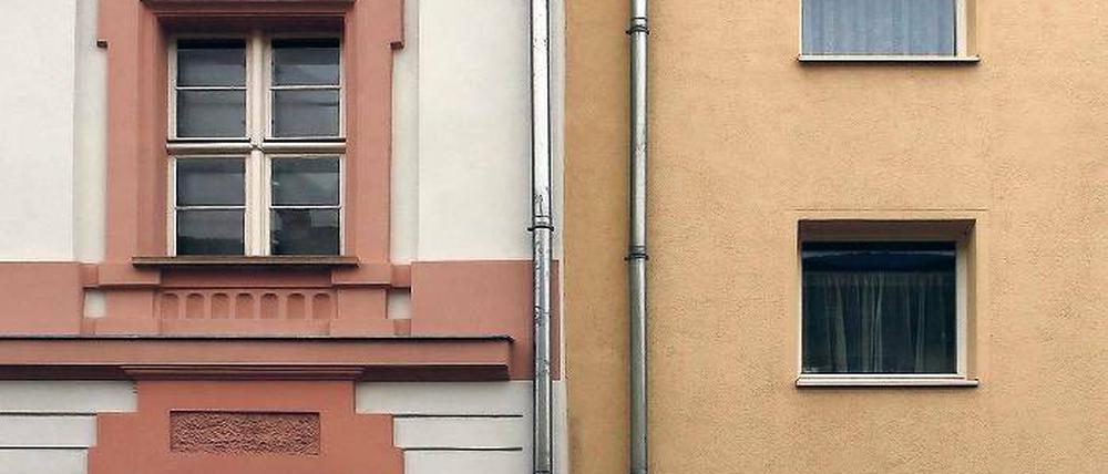 Dicht bebaut. Knapp 36 Quadratmeter Wohnfläche kommen rechnerisch auf einen Potsdamer. Die Zahl stagniert seit Jahren. Dabei werden gemessen am Bestand in Potsdam die sechstmeisten Wohnungen aller Kreise und kreisfreien Städte gebaut.