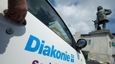 Beten und arbeiten: Bei der Diakonie darf nicht nur arbeiten, wer auch gläubig ist.