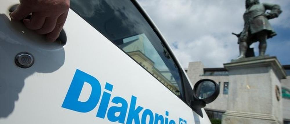 Beten und arbeiten: Bei der Diakonie darf nicht nur arbeiten, wer auch gläubig ist.