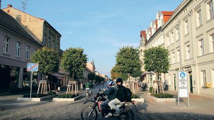 Im Kommen. Neuruppin ist eine der 31 Brandenburger Städte, die sich mehr Einwohner und Touristen wünschen. Straßen, Plätze und viele Gebäude sind hier in den vergangenen Jahren aufwendig saniert worden.