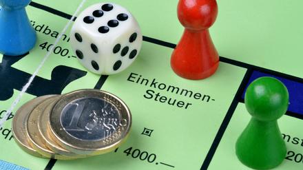 Brandenburgs Finanzminister Markov lehnt Straffreiheit bei Selbstanzeigen von Steuerhinterziehern ab.