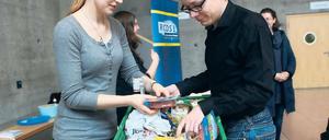 Volle Kiste. Studierende des CDU-nahen RCDS sammelten Lebensmittel.