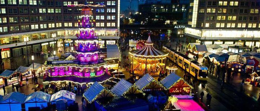 Der Weihnachtsmarkt am Alexanderplatz ist wahrscheinlich auch nicht so, wie ihn sich Hatice Akyün wünscht.