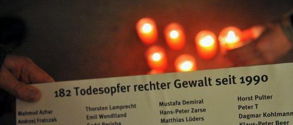 Womöglich gab es weitaus mehr Todesopfer durch rechte Gewalt als offiziell bekannt.