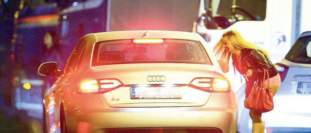 Bordell statt Restaurant. Orte an der Grenze zu Polen sind oft die erste Anlaufstelle für Frauen aus Weißrussland oder der Ukraine, die sich Deutschland für Geld anbieten wollen. Oft werden sie aber auch unter falschen Versprechen angelockt.