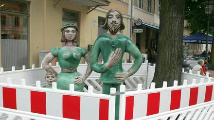 In der Brandenburger Straße hatte die Figurengruppe "Familie Grün" ihren angestammten Platz. 