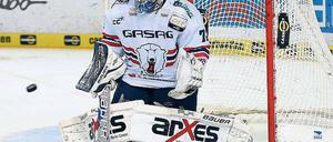 Mannschaft unter Beschuss. Es lag nicht nur an Torhüter Rob Zepp, dass die Eisbären am Sonntag in Wolfsburg untergingen. Das Problem hat eine tiefere Dimension.