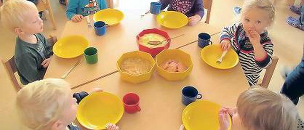 Besser als zuvor. Die Kinder freuen sich über die neuen bunten Wände.