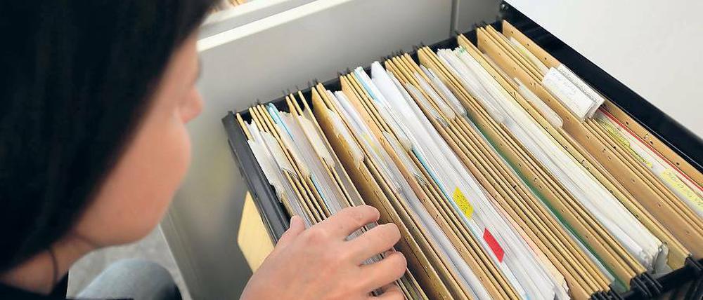 Auf der Suche nach Floskeln. Die Beamten in Potsdam-Mittelmark sollen keine seelenlosen Texte mehr schreiben. Wie das geht, lernen sie in der Nachhilfe.