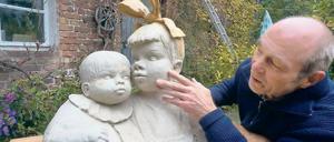 In Ton. Für den Transport wurden die Figuren zerteilt. Das komplette bronzene Abbild wird noch wie ein Geheimnis gehütet.