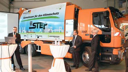 Leise und klimafreundlich. Das neue Hybrid-Müllauto der Step.
