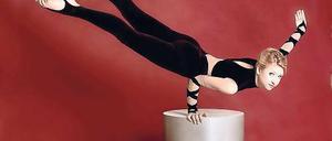 Anmut und Körperbeherrschung. Das hat Josephine Müller auf Artistenschulen in Berlin und Kiew gelernt. Die ARD hat sie zu einer Talentshow eingeladen. Kai Pflaume ist auch da.