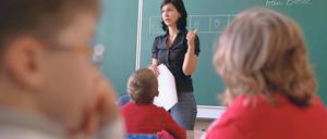 Testfall. Stefanie Bosse von der Uni Potsdam untersucht im Klassenraum, wie Schulen mit Inklusion klarkommen.