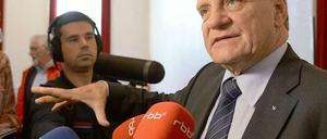 Hier spricht der Chef. Hartmut Mehdorn. -