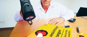 Ausgerüstet. Sascha Fuchs aus Stahnsdorf ist Experte für künstliche DNA.