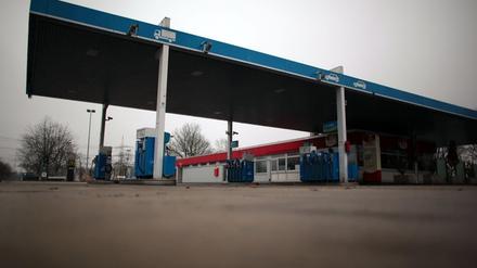 Manche vergessen ihren Hund an der Tankstelle, andere ihre Ehefrau.