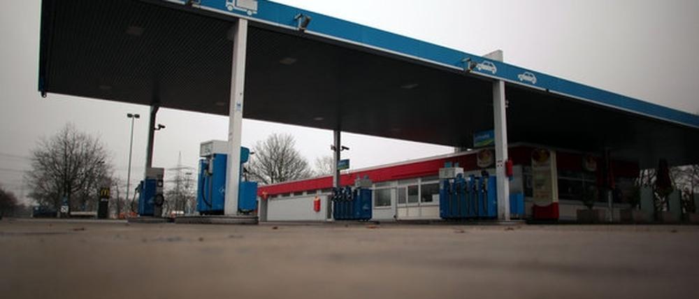 Manche vergessen ihren Hund an der Tankstelle, andere ihre Ehefrau.
