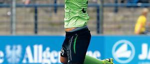 Zuletzt nicht fehlerfrei. Turbines Torfrau Ann-Katrin Berger muss das Pokal-Aus in Essen schnell abhaken, um mit Potsdam daheim gegen Duisburg Spitzenreiter zu bleiben.