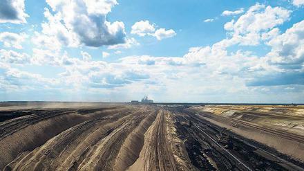 Umstritten. Der Vattenfall-Tagebau Jänschwalde bei Cottbus. Zu den derzeit drei bestehenden Förderstätten im Land plant der Konzern den Aufschluss weiterer vier Tagebaue.