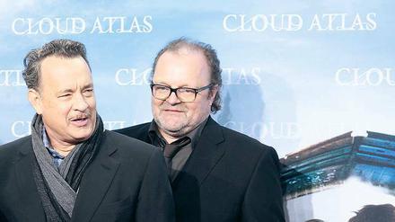 Eingespieltes Team. Oscarpreisträger Tom Hanks (l.) arbeitete bereits für „Cloud Atlas“ mit dem Babelsberger X-Filme-Produzenten Stefan Arndt (r.) zusammen.